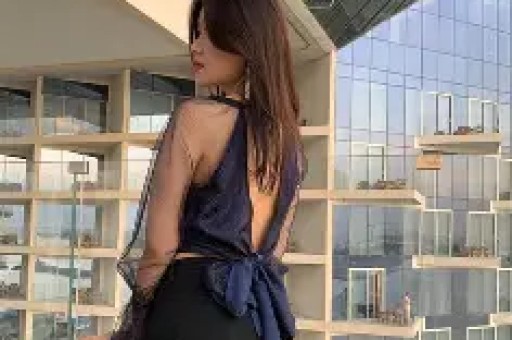 车企的发布会快把自己开死了？